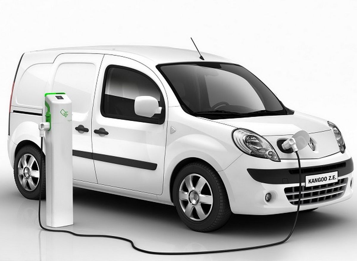 ИКЕА запустила доставку товаров электромобилями.