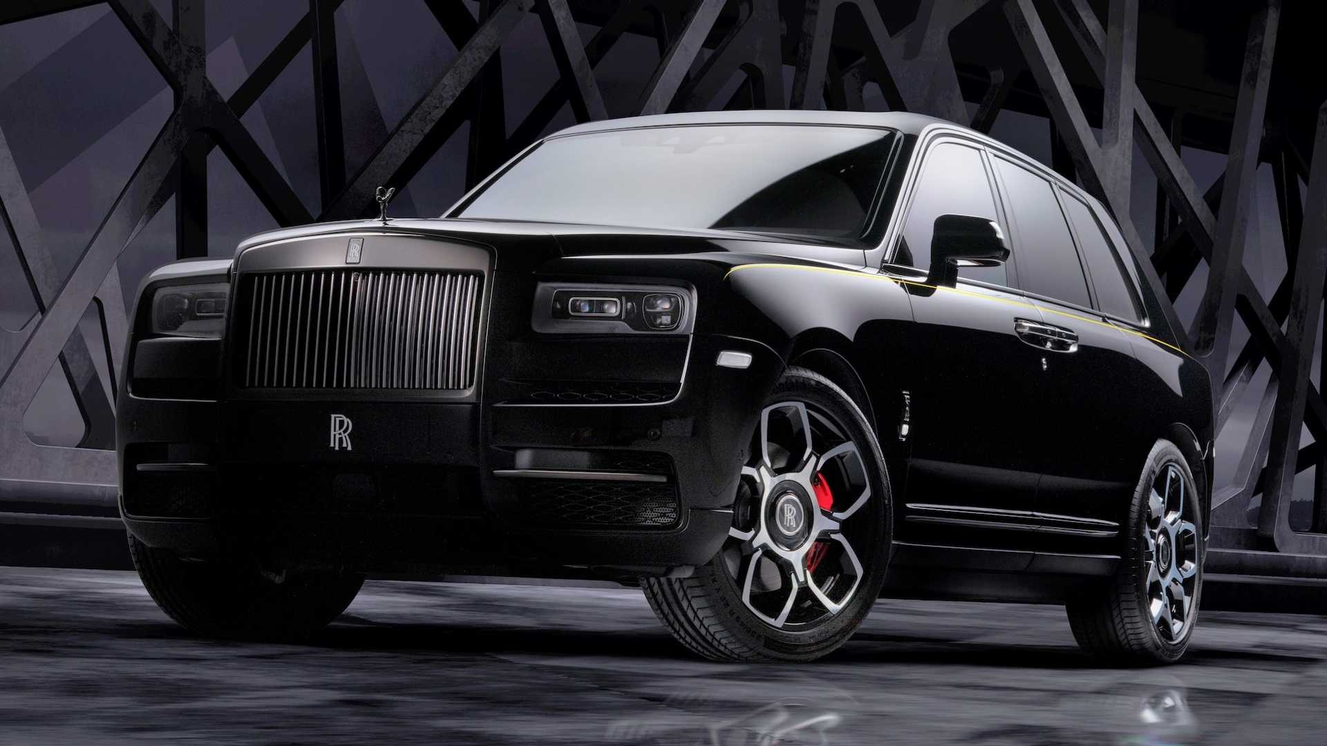 Вы сейчас просматриваете Rolls-Royce Cullinan Black Badge добрался до России.
