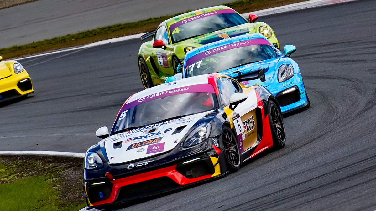 Старт сезона главной супергонки: GT Cup. Гран-При Москвы на «Moscow Raceway»!